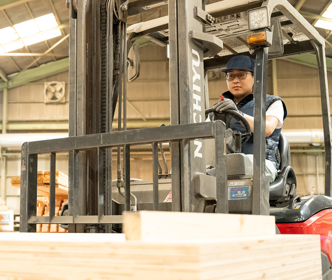 ハイテク匠作業風景